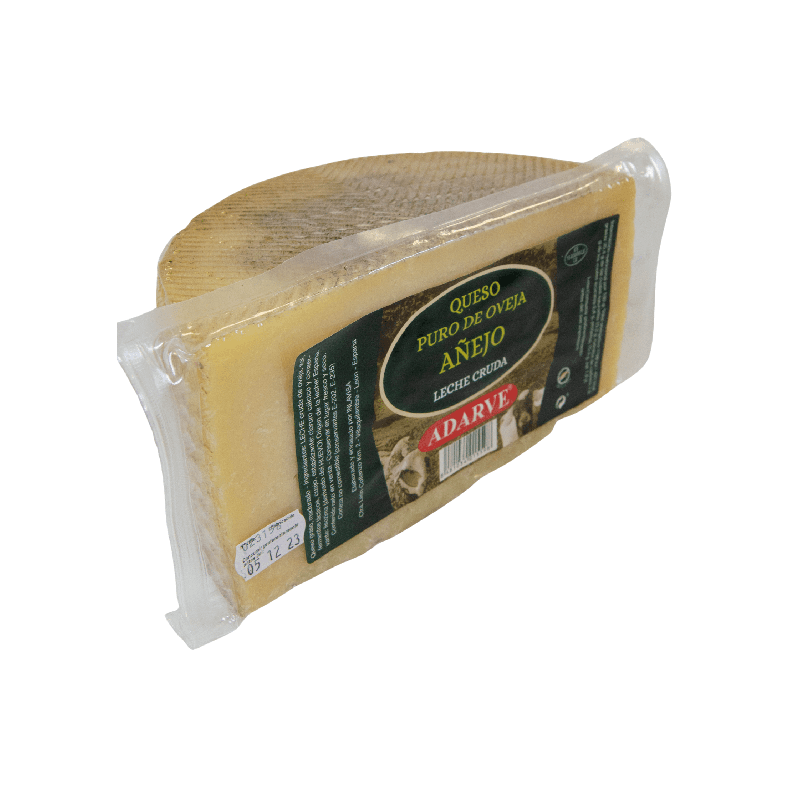 448284  Queso Adarve Leche Cruda Añejo  1/2 Piezas P/K
